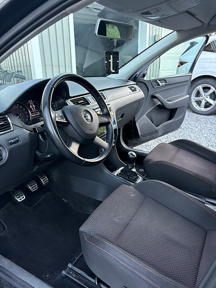 Skoda Rapid 8 of 9