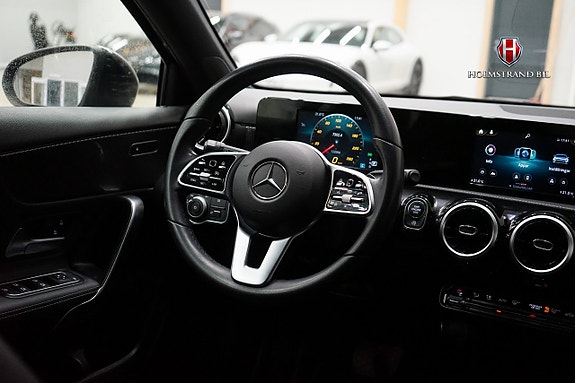 Mercedes-Benz A180 12 of 21