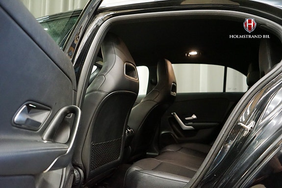 Mercedes-Benz A180 10 of 21