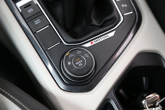 Volkswagen Tiguan 23 of 26