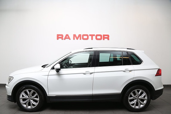 Volkswagen Tiguan 3 of 26
