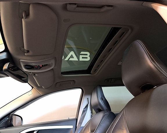 Volvo V70 12 of 20