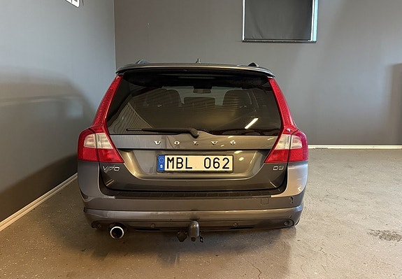 Volvo V70 9 of 20
