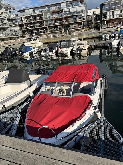Four winns 180 horizon, 4.3 l Volvo penta-2004, storservice gjord 8 of 8