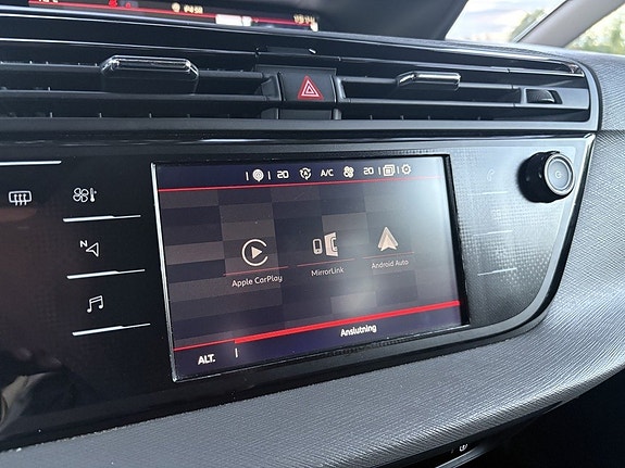 Citroen Grand C4 Picasso 17 of 24