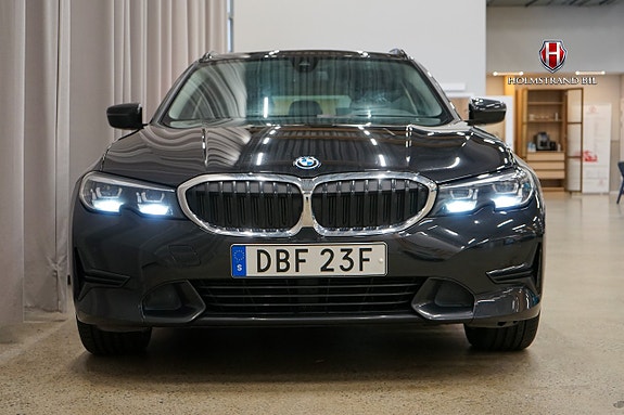 BMW 330e 6 of 23