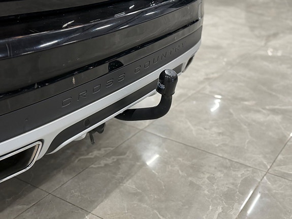 Volvo V60 Cross Country 27 of 27