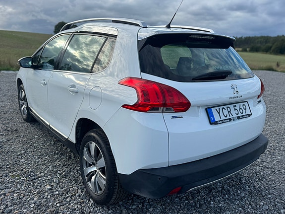 Peugeot 2008 7 of 13