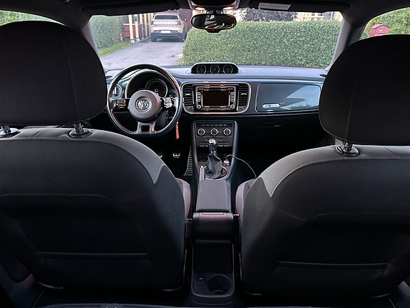 Volkswagen Beetle 14 of 26