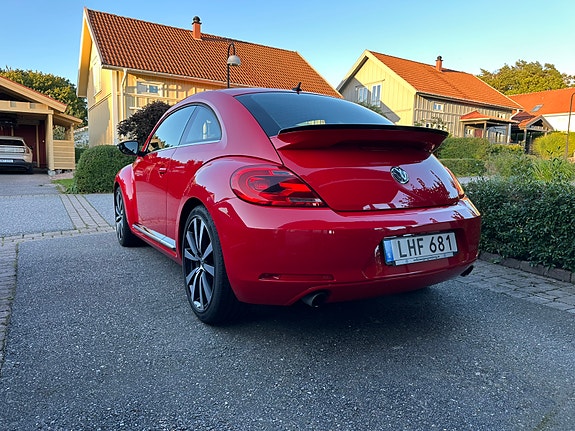 Volkswagen Beetle 4 of 26