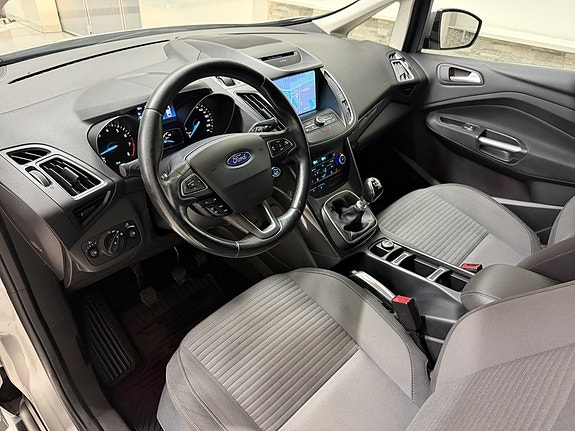 Ford C-Max 10 of 24