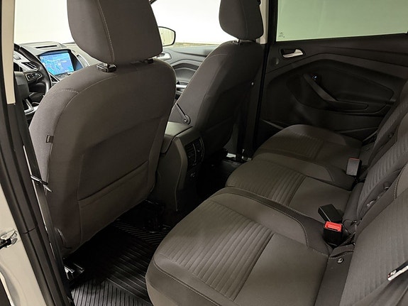 Ford C-Max 13 of 24