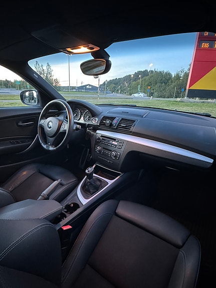 BMW 116d 11 of 12
