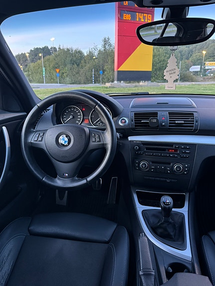 BMW 116d 9 of 12