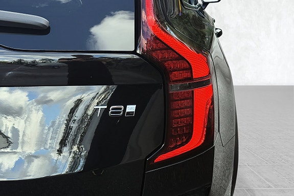 Volvo XC90 11 of 30