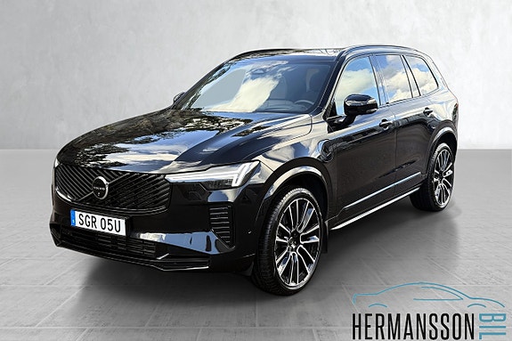Volvo XC90 4 of 30