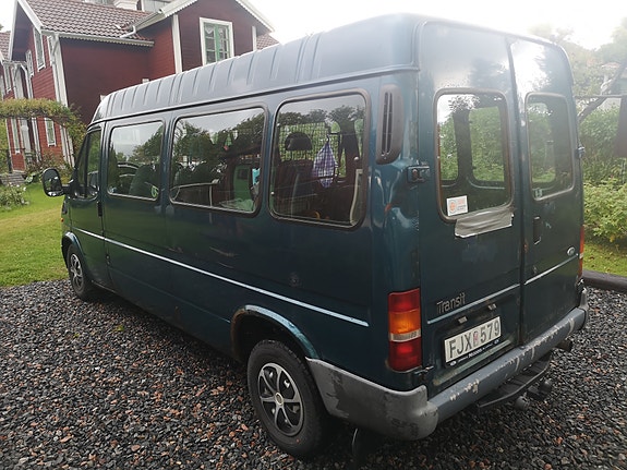 Ford Transit 2 of 6