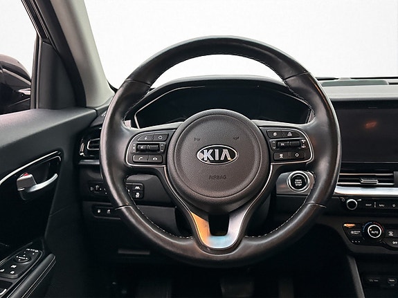 Kia Niro 10 of 29