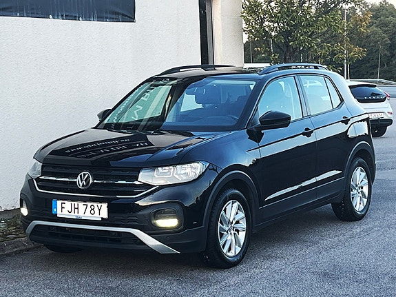Volkswagen T-Cross 5 of 19