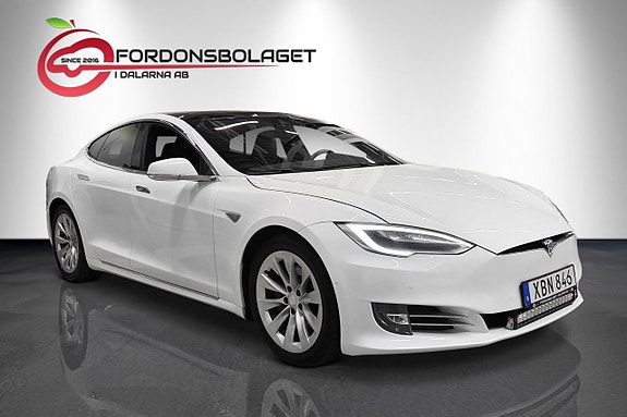 Tesla Model S 3 of 20