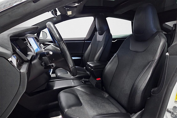 Tesla Model S 9 of 20
