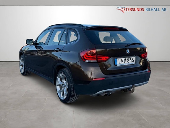 BMW X1 8 of 12