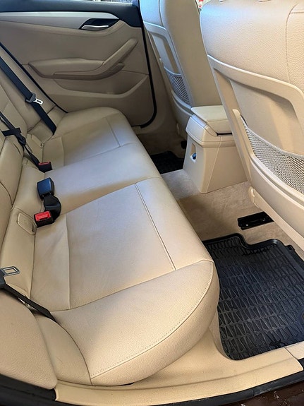 BMW X1 10 of 12