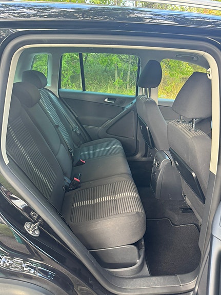 Volkswagen Tiguan 10 of 22