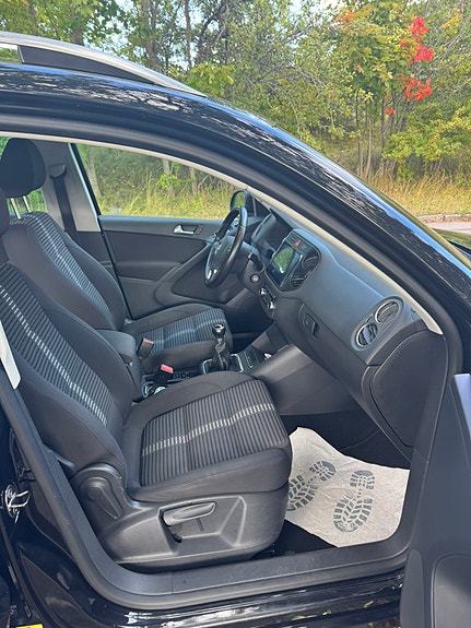 Volkswagen Tiguan 9 of 22