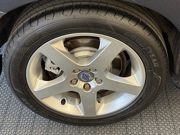 Volvo S60 12 of 12