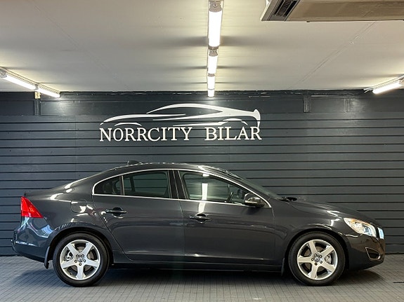 Volvo S60 5 of 12