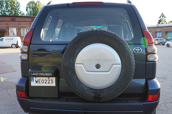 Toyota Land Cruiser 18 of 24