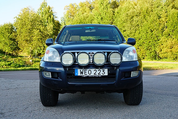 Toyota Land Cruiser 23 of 24