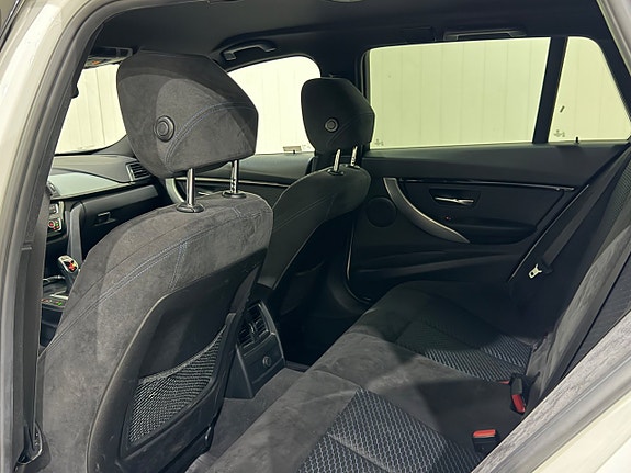 BMW 320d 11 of 18