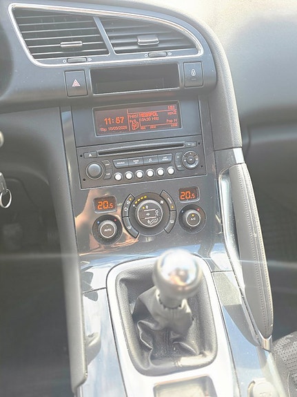 Peugeot 3008 20 of 23