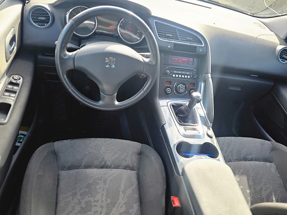 Peugeot 3008 3 of 23