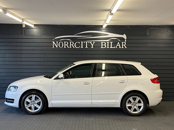 Audi A3 2 of 11