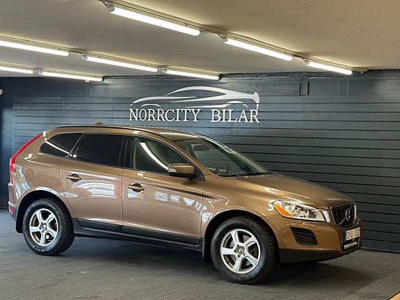 Volvo XC60 6 of 12