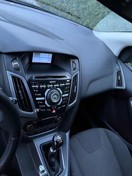 Ford Focus 7 of 8