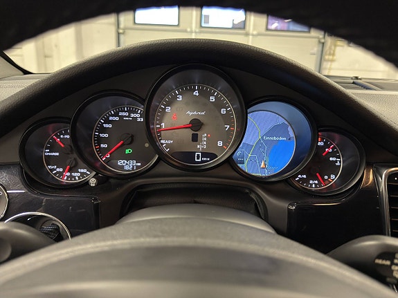 Porsche Panamera S 23 of 23