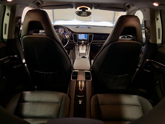Porsche Panamera S 9 of 23