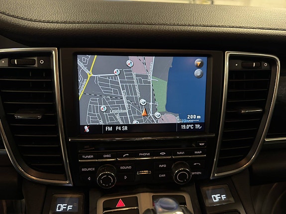 Porsche Panamera S 22 of 23