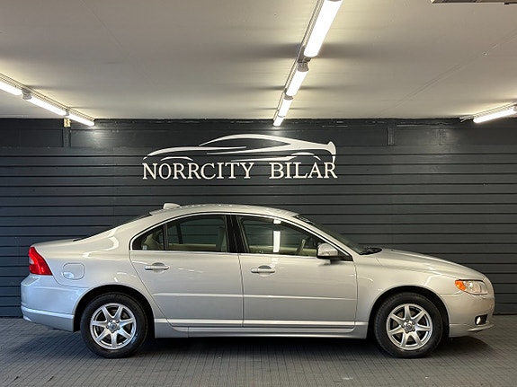 Volvo S80 5 of 11