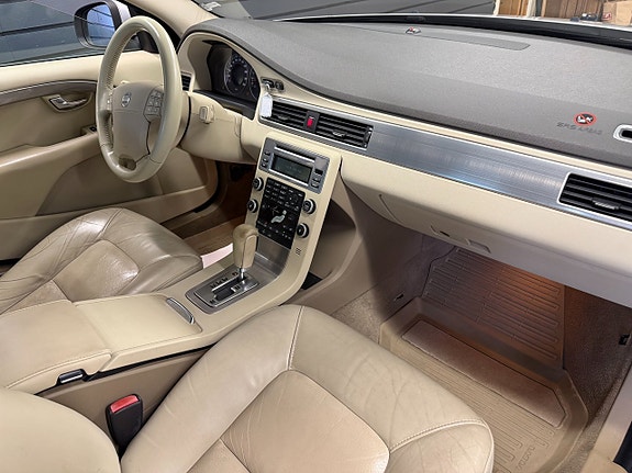 Volvo S80 10 of 11