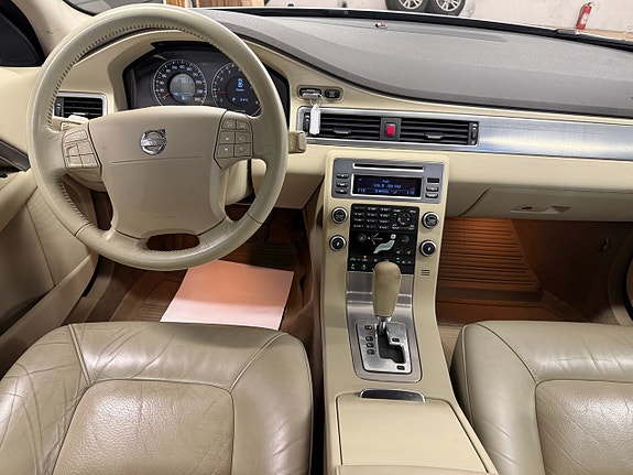 Volvo S80 9 of 11