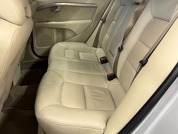 Volvo S80 11 of 11