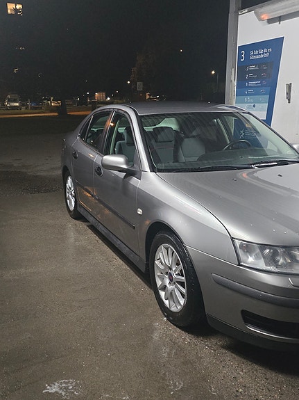 Saab 9-3 3 of 7