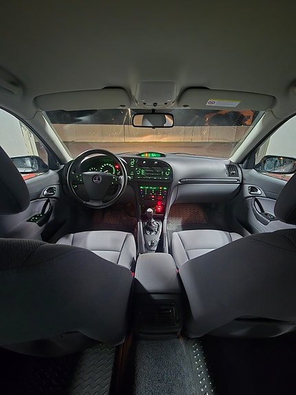Saab 9-3 6 of 7