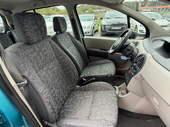 Renault Modus 17 of 18