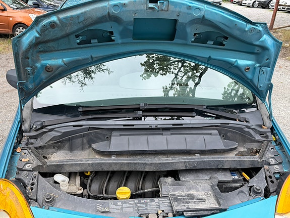 Renault Modus 18 of 18
